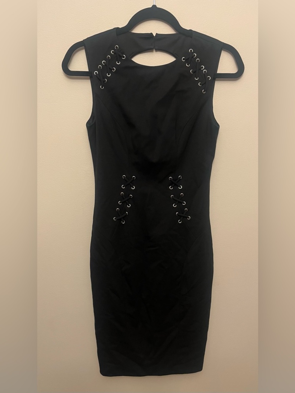 Vintage Cache Little Black Dress Sleeveless Open Back Lace Detail Women's 2